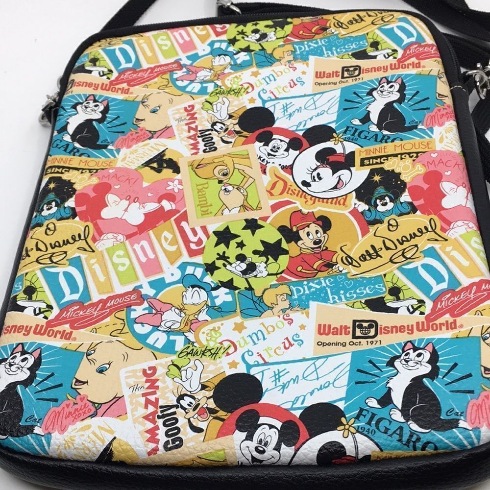 Disney's D-Tech Collection Minnie & Mickey Mouse Iconic Print Tablet Case - Picture 2 of 12